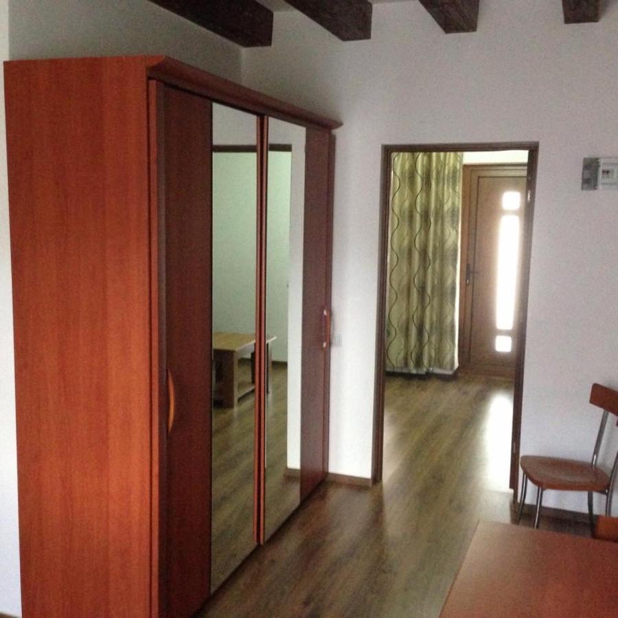 Pensiune Restaurant Rustic Rm Sarat Rymnik Zewnętrze zdjęcie